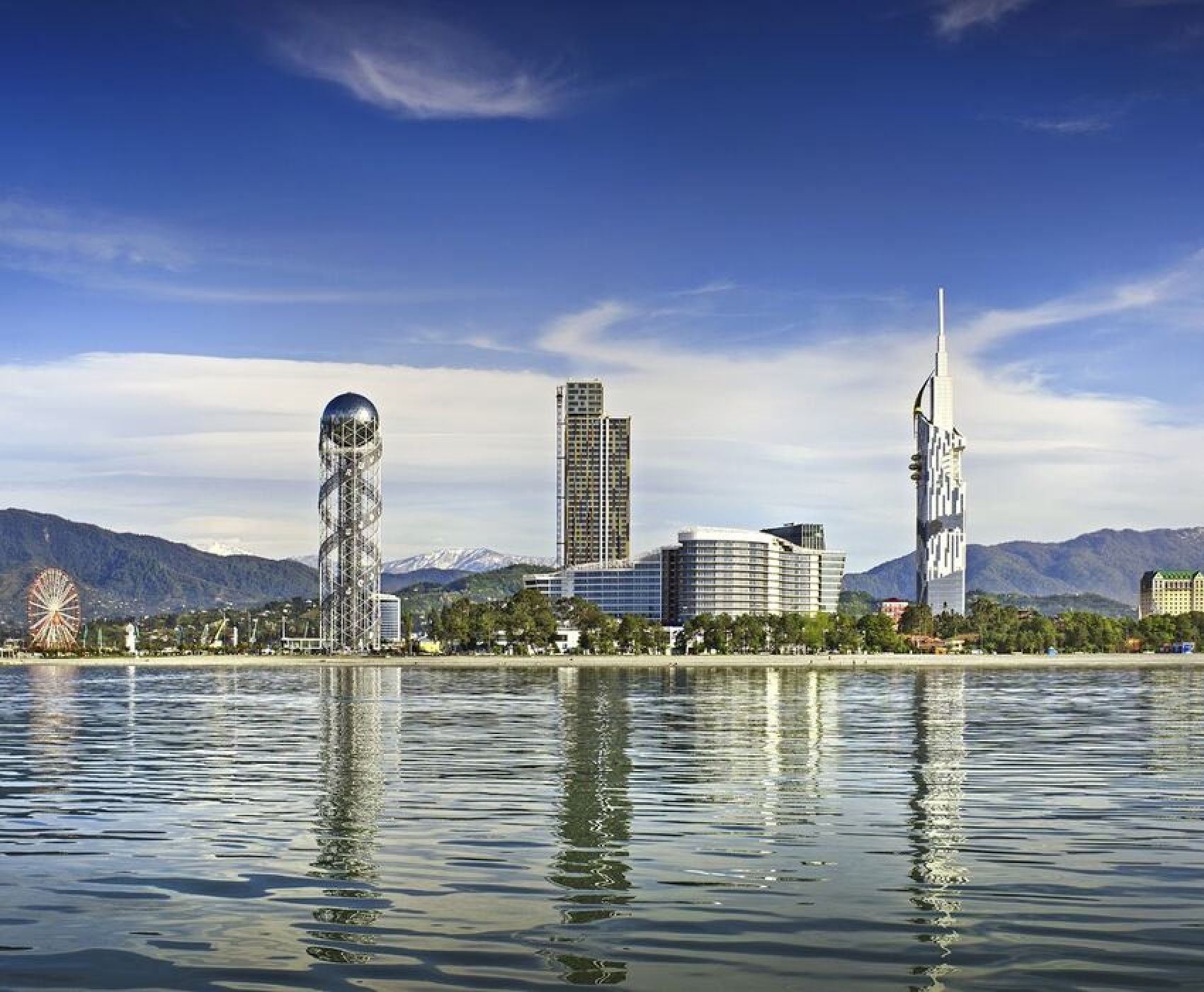 ANTALYA ÇIKIŞLI UÇAKLI TİFLİS & BATUM & RİZE TURU