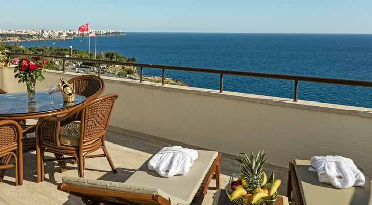 ÖZKAYMAK FALEZ OTEL 