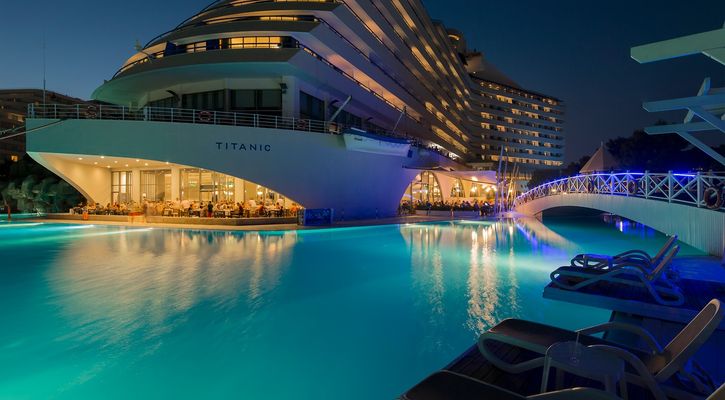 TITANIC RESORT HOTEL
