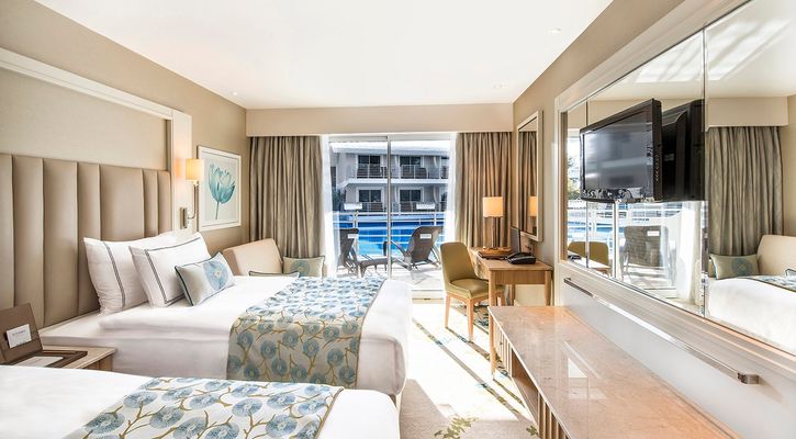 TITANIC RESORT HOTEL