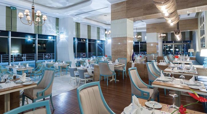 TITANIC RESORT HOTEL