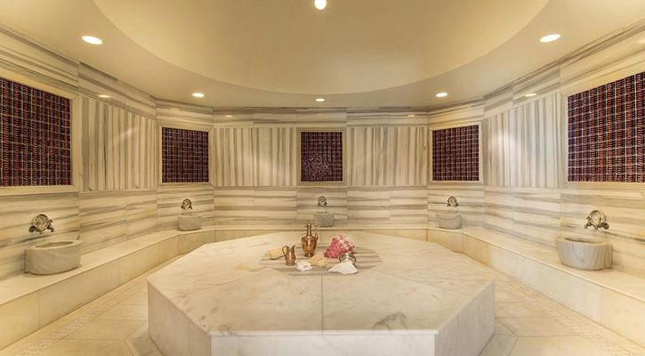 TITANIC RESORT HOTEL