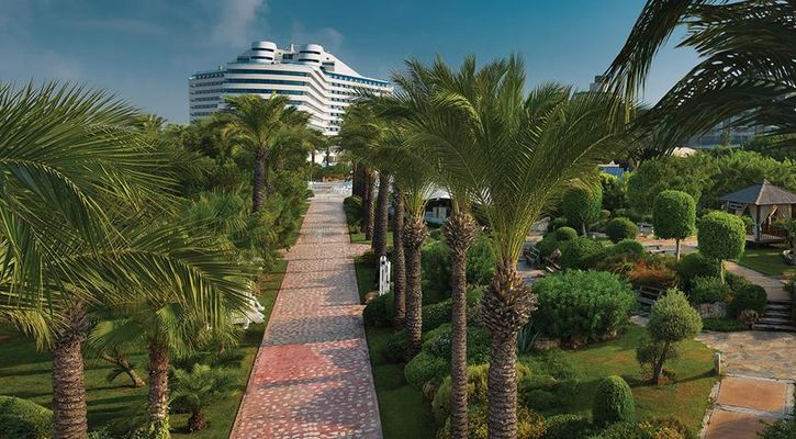 TITANIC RESORT HOTEL