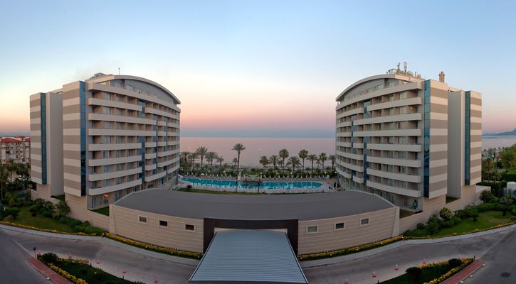 PORTO BELLO HOTEL RESORT & SPA