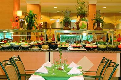 THE MAXIM RESORT HOTEL