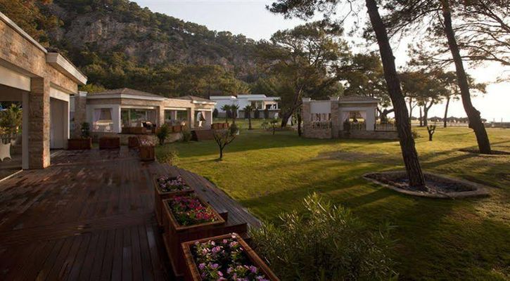 Amara Premier Palace Hote