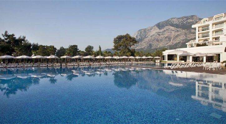 Amara Premier Palace Hote