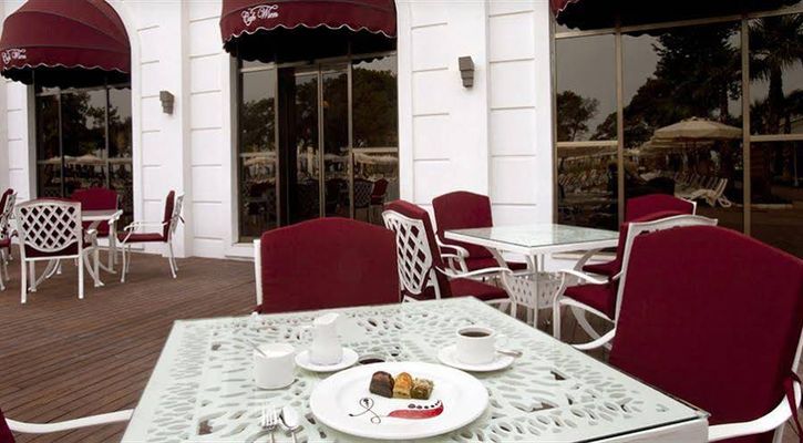 Amara Premier Palace Hote