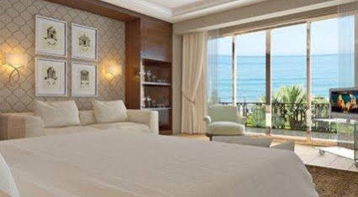 Amara Premier Palace Hote