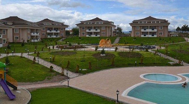 Safran Thermal Resort Hotel and Convention Center Hotel