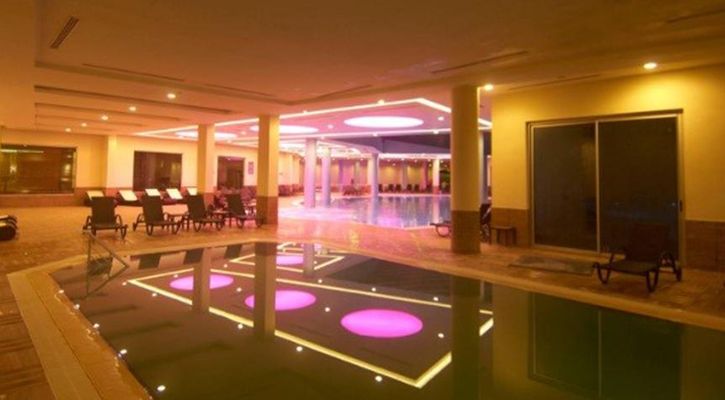 Safran Thermal Resort Hotel and Convention Center Hotel