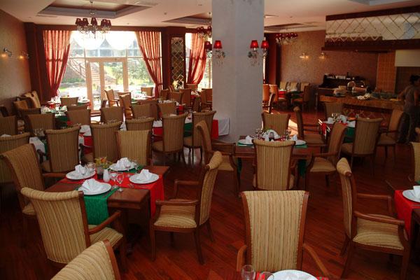 SHERWOOD BREEZES RESORT HOTEL