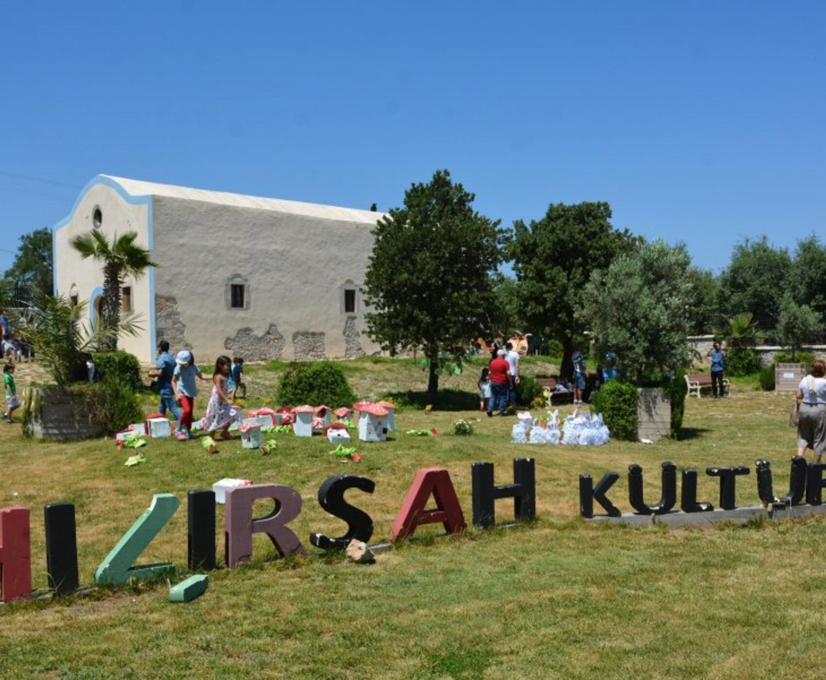 DATÇA  BADEM ÇİÇEĞİ FESTİVALİ