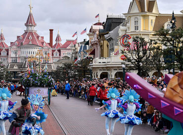 Paris & Disneyland Turu Eğlence Rotası (Thy ile 4 Gece)