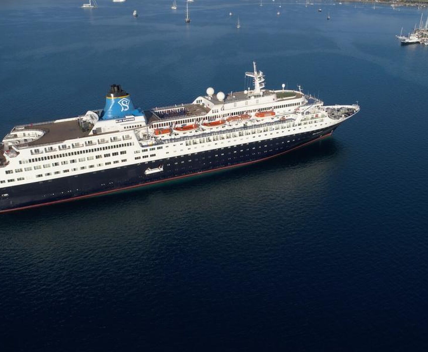 ÇEŞME ÇIKIŞLI SELECTUM BLU CRUISES İLE  SAMOS