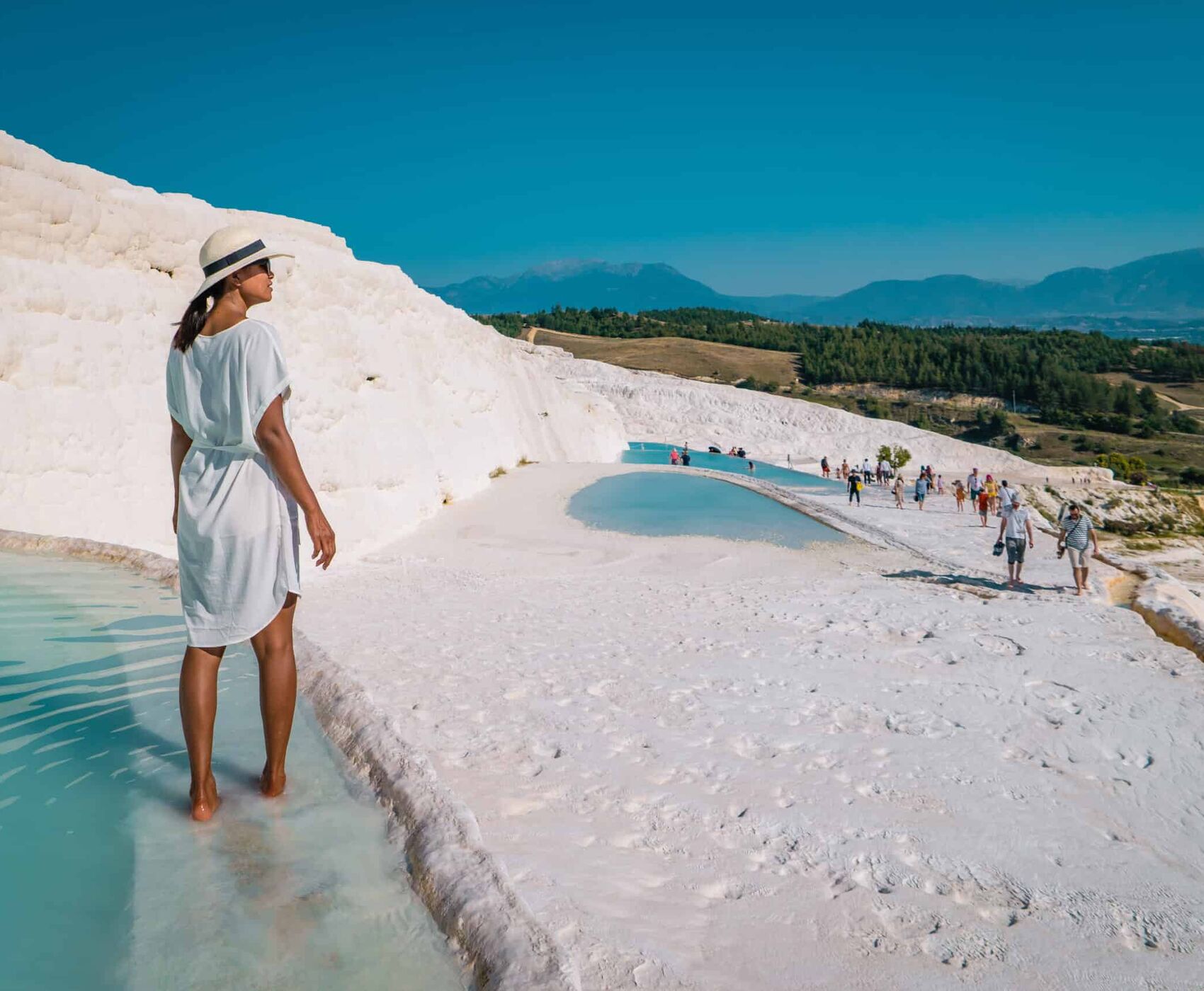 LAVANTA BAHÇELERİ & SALDA GÖLÜ & PAMUKKALE