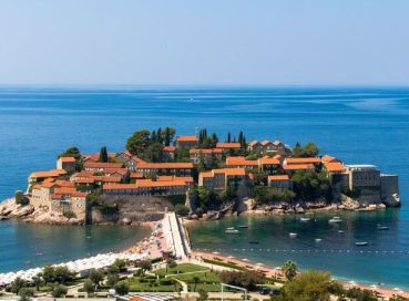 İzmir Çıkışlı Uçakla Vizesiz Büyük Balkan Turu (Gündüz Uçuşlu) Turlar Dahil