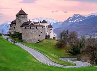 Elit Bernina Expressli İtalya, Liechtenstein, Avusturya, Almanya, İsviçre Turu THY ile 5 Gece Ekstra Turlar Dahil - 30 Ağustos Çıkışlı