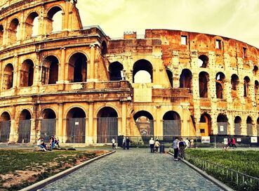 Dolu Dolu Büyük İtalya Turu Çizme Rotası (FCO-VCE)