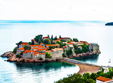 Budva Turu 3 Gece 4 Gün - İstanbul dan THY ile TGD-TGD ( Deniz Kenarı Otel )