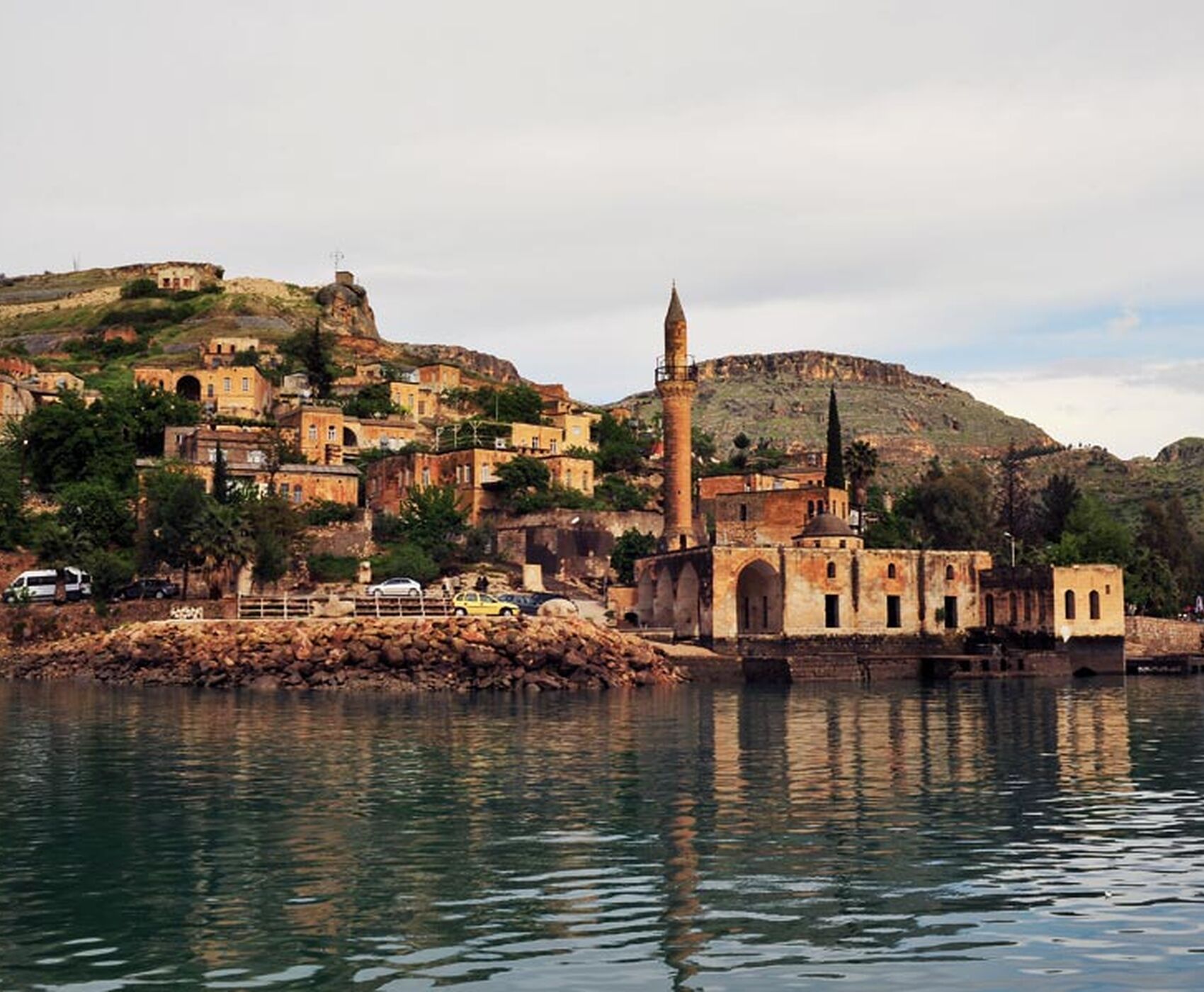UÇAKLI  MARDİN - MİDYAT TURU