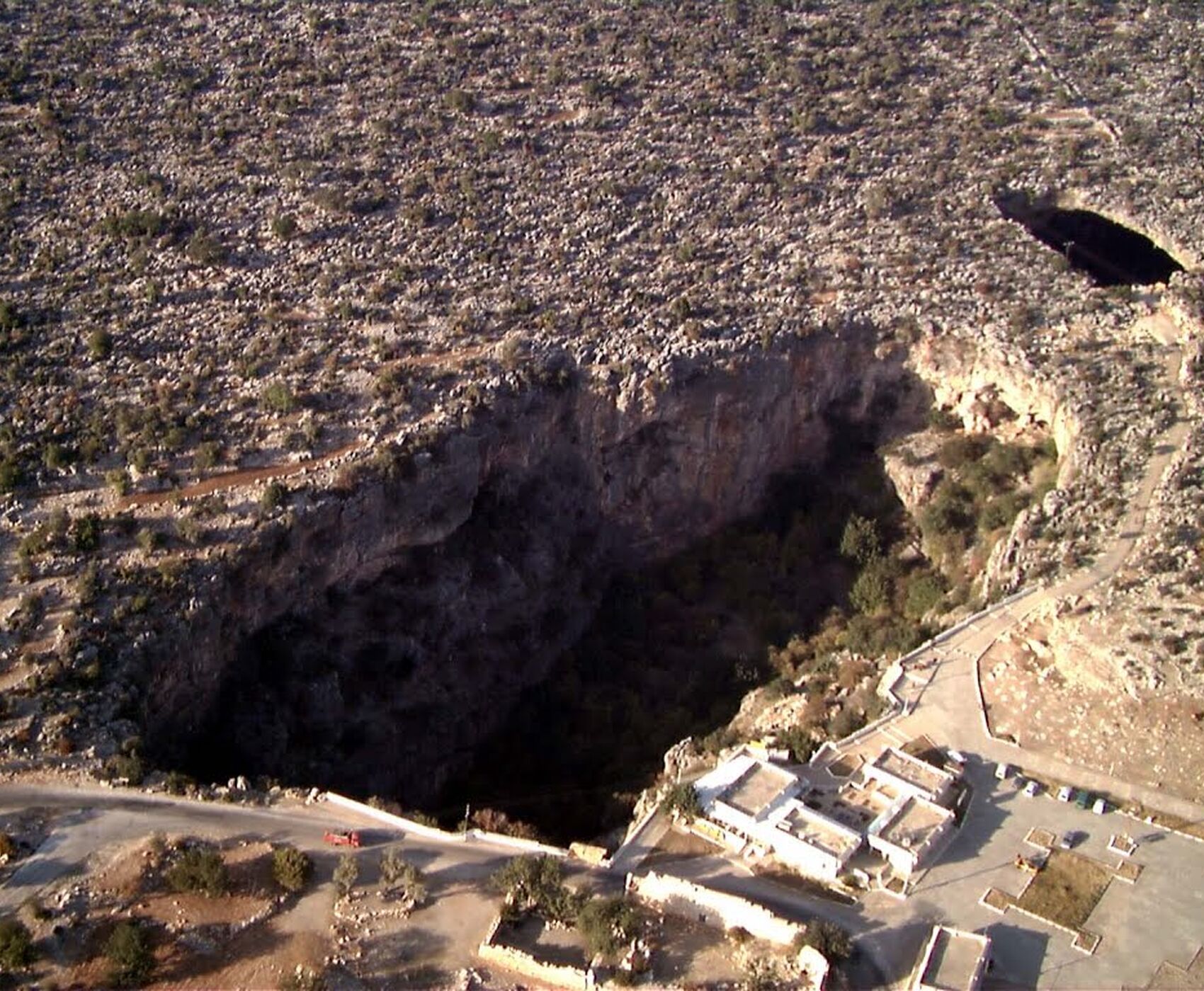 UÇAKLI  MARDİN - MİDYAT TURU