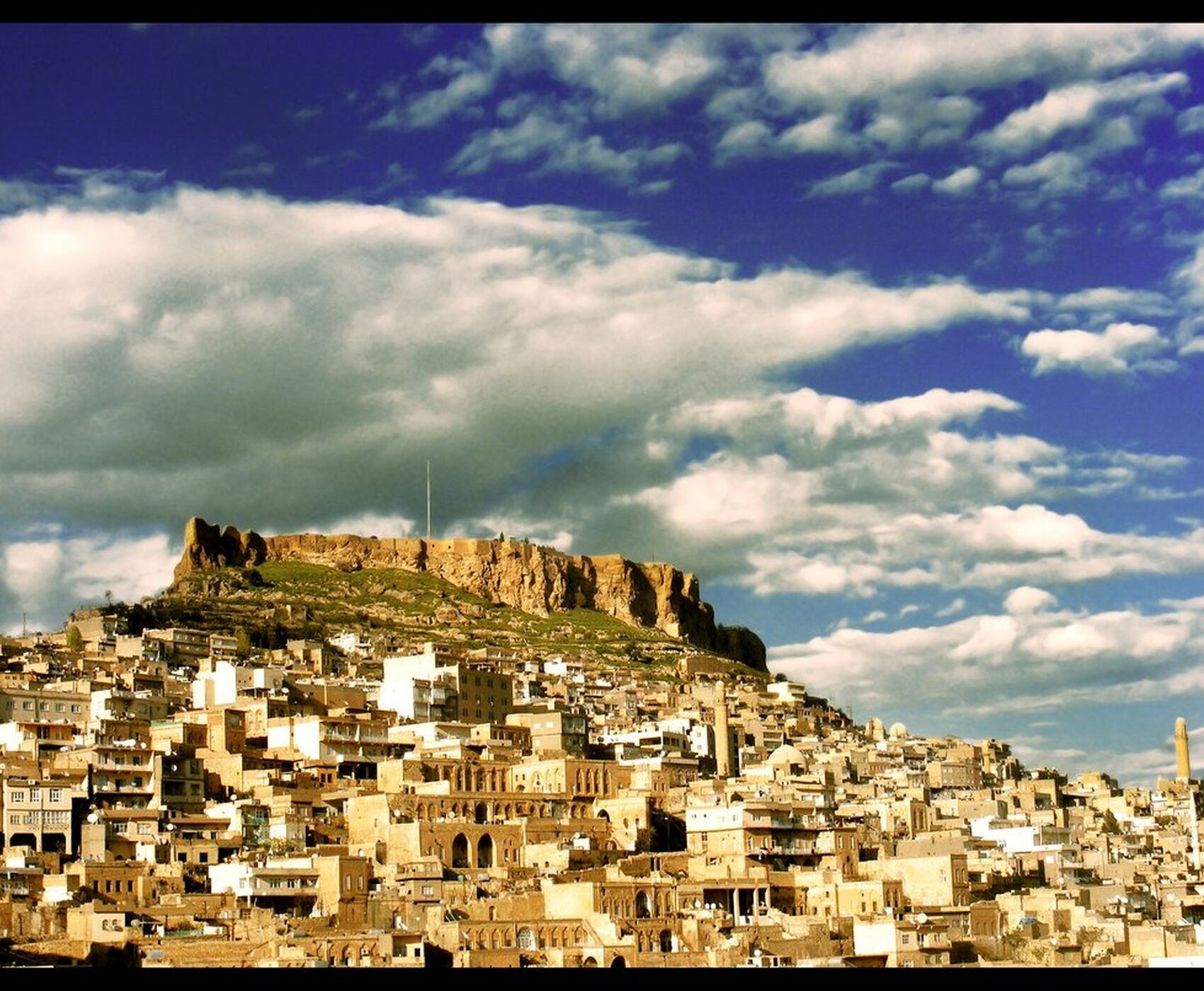 UÇAKLI  MARDİN - MİDYAT TURU