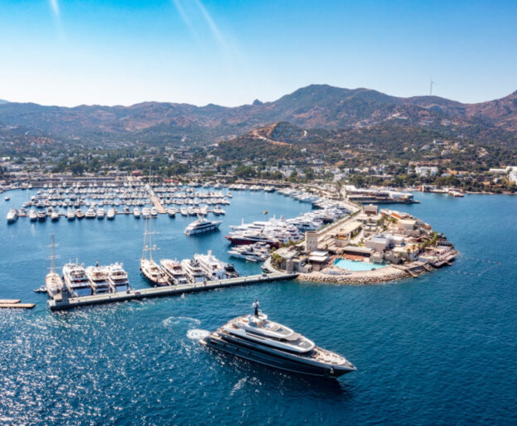 ANTALYA ÇIKIŞLI BODRUM & AKYAKA TURU