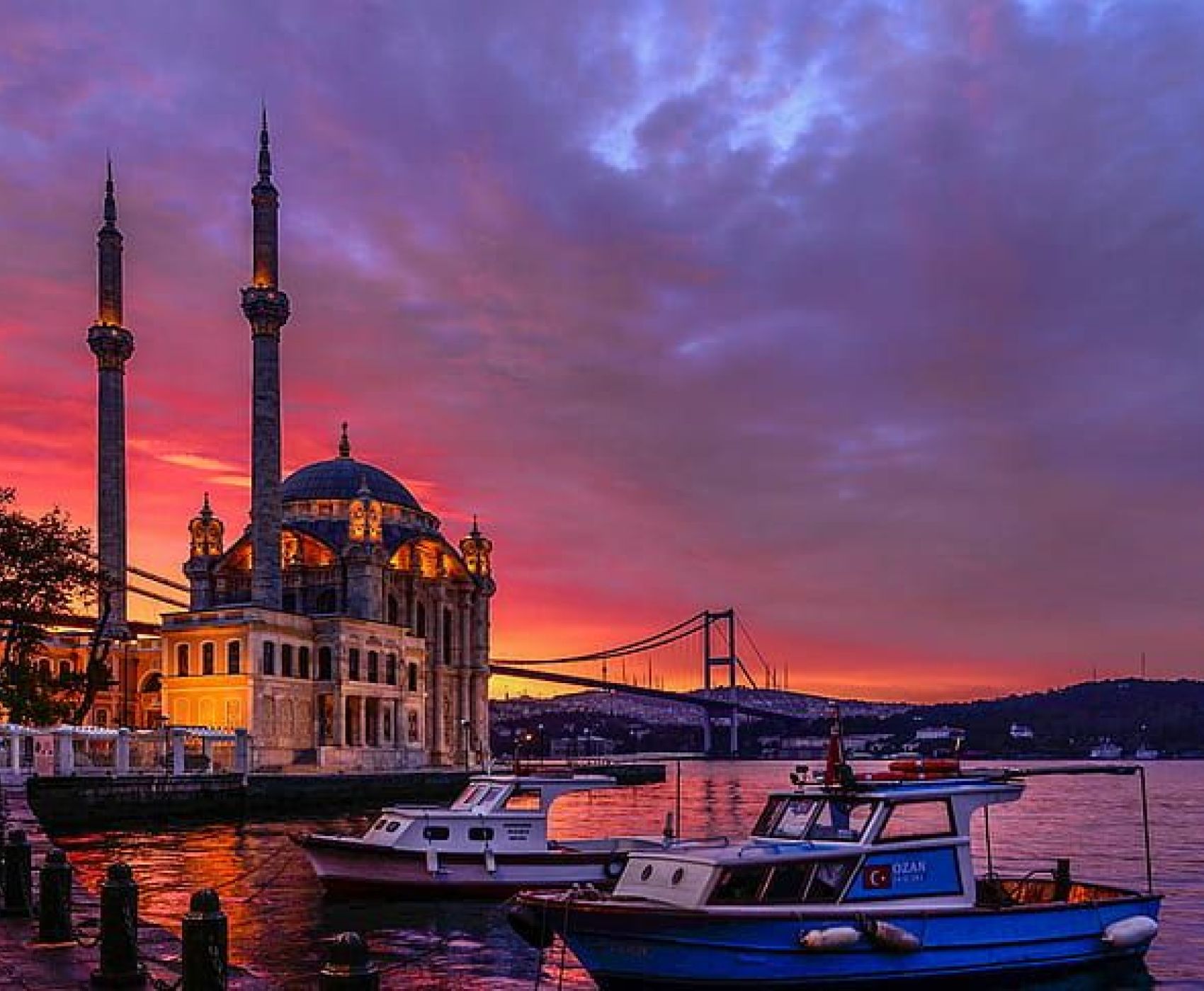 OTOBÜSLE İSTANBUL TURU